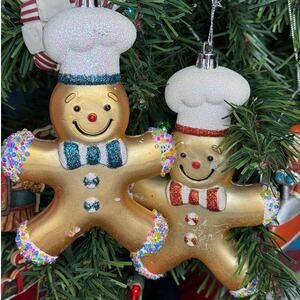 Pottery Barn Gingerbread Men Ornaments Set of 2